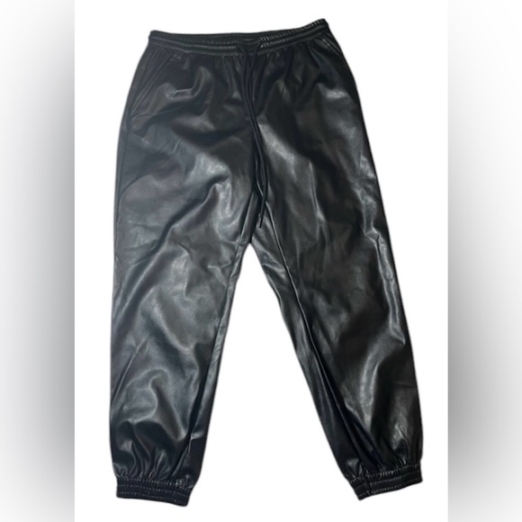 A New Day Women's Vegan Baddie Leather Jogger Pants Medium Black Elastic Waist - Picture 1 of 9